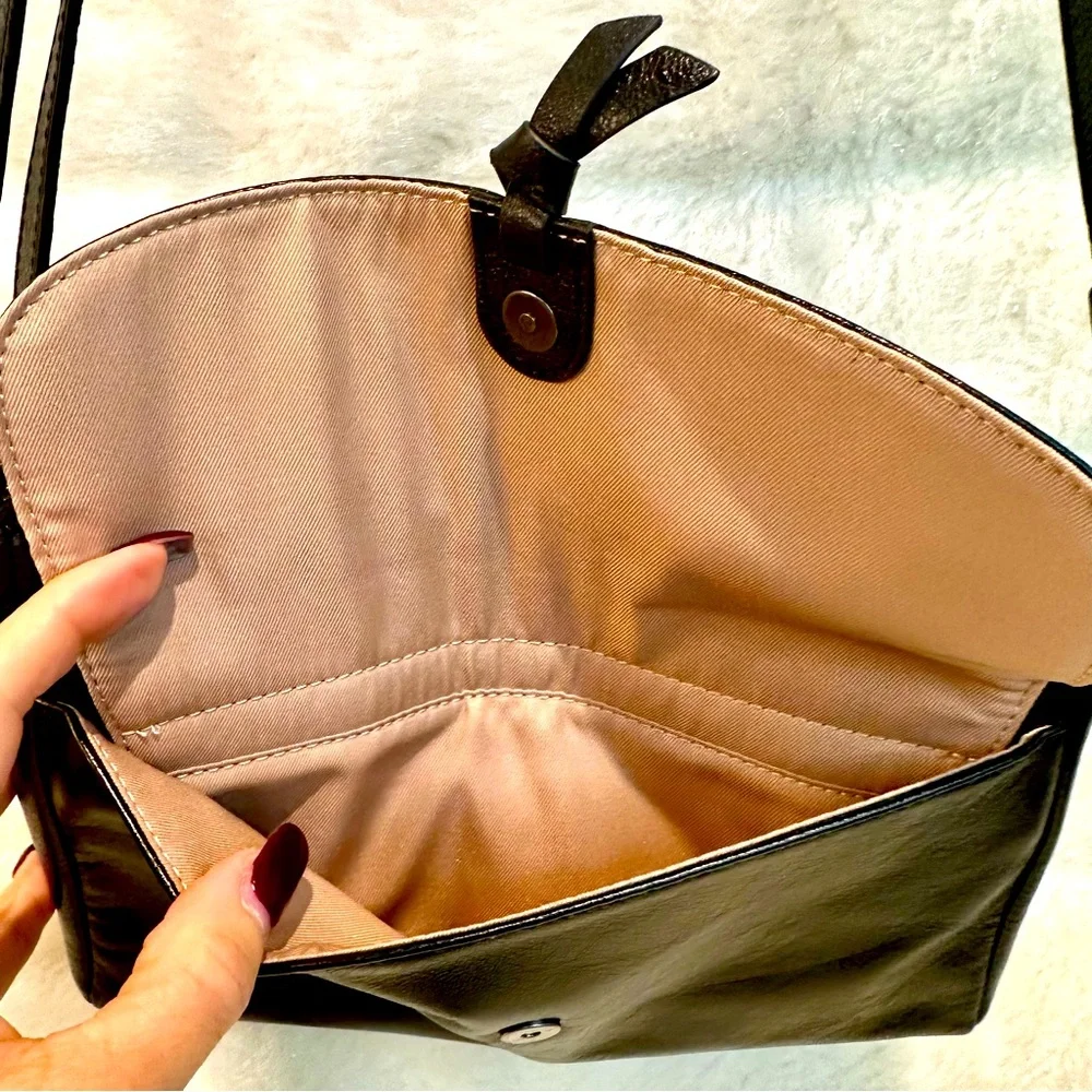 THE SAK LEATHER CROSSBODY - Picture 8 of 13